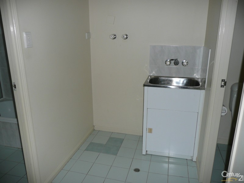 2/13 Second Avenue, Railway Estate QLD 4810