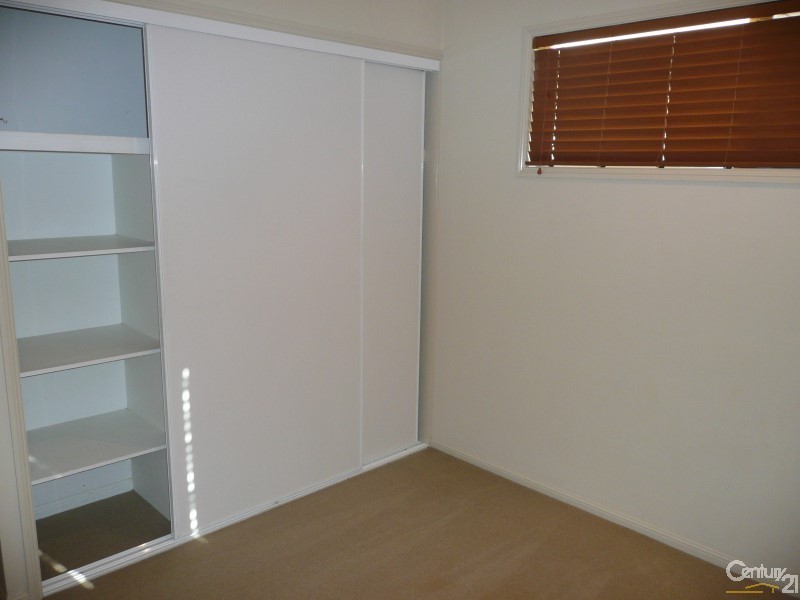 2/13 Second Avenue, Railway Estate QLD 4810