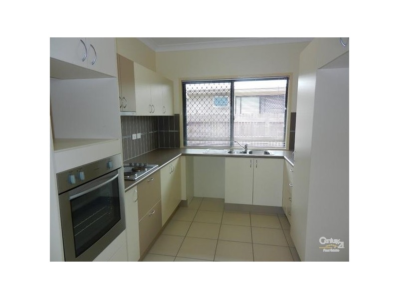 111 Daintree Drive, Bushland Beach QLD 4818