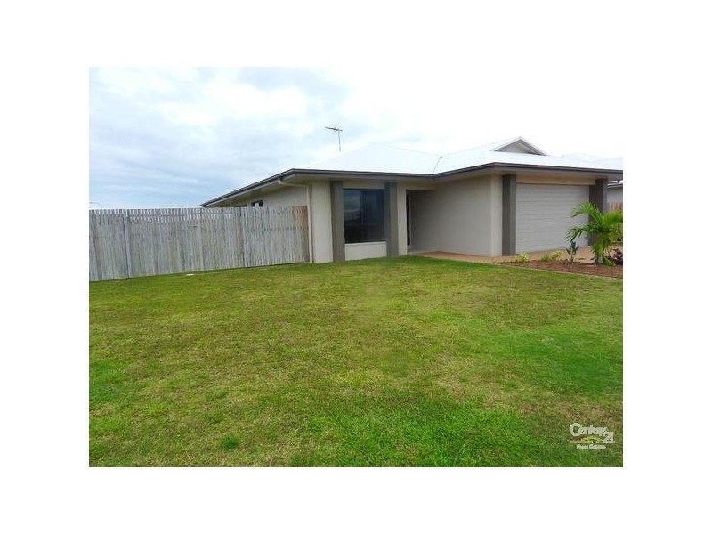 111 Daintree Drive, Bushland Beach QLD 4818