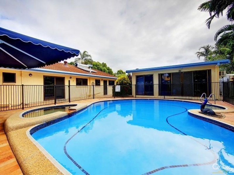 18 Selwyn Street, Cranbrook QLD 4814