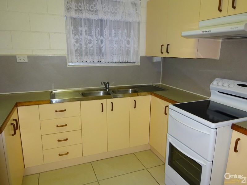 10 Mallee Street, Condon QLD 4815