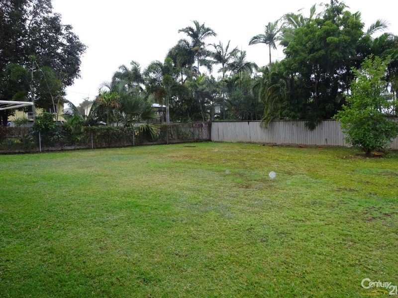 10 Mallee Street, Condon QLD 4815