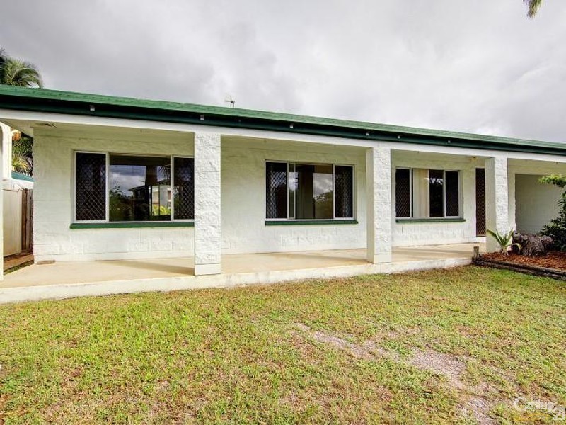 13 Victor Street, Cranbrook QLD 4814