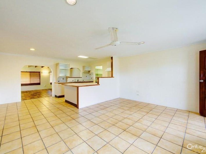 13 Victor Street, Cranbrook QLD 4814