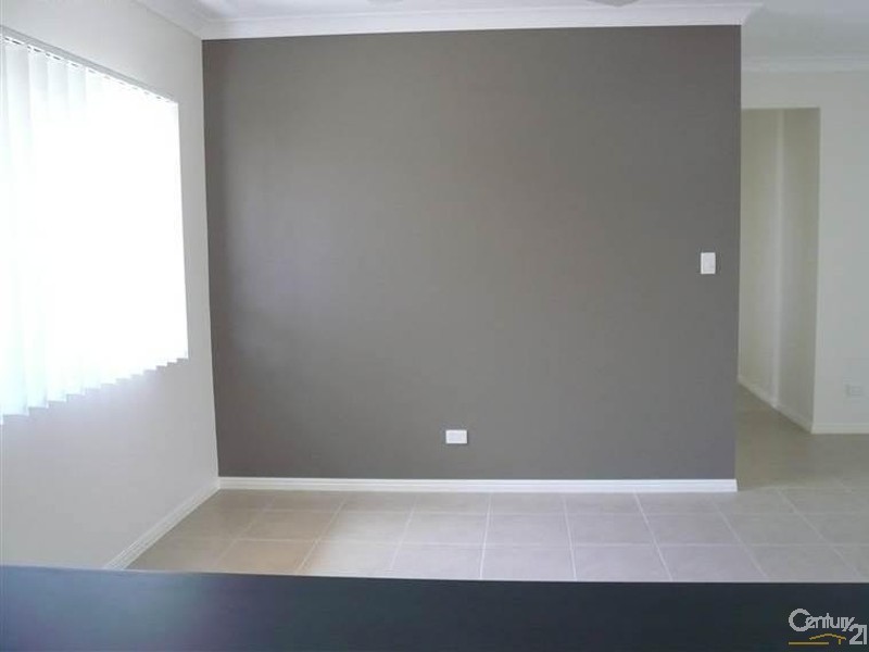 Bohle Plains QLD 4817