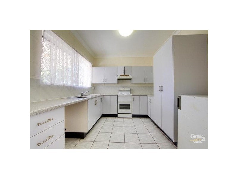 411 Charles Street, Kirwan QLD 4817