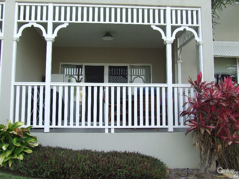 U4/12-14 Martinez Avenue, West End QLD 4810