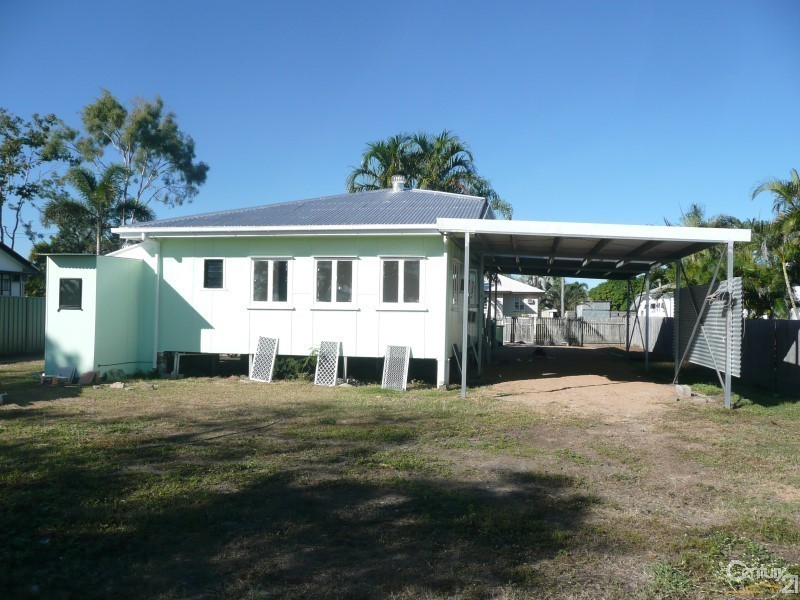 8 Sunderland Street, Garbutt QLD 4814