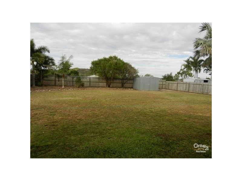 28 Gatwick Street, Burdell QLD 4818