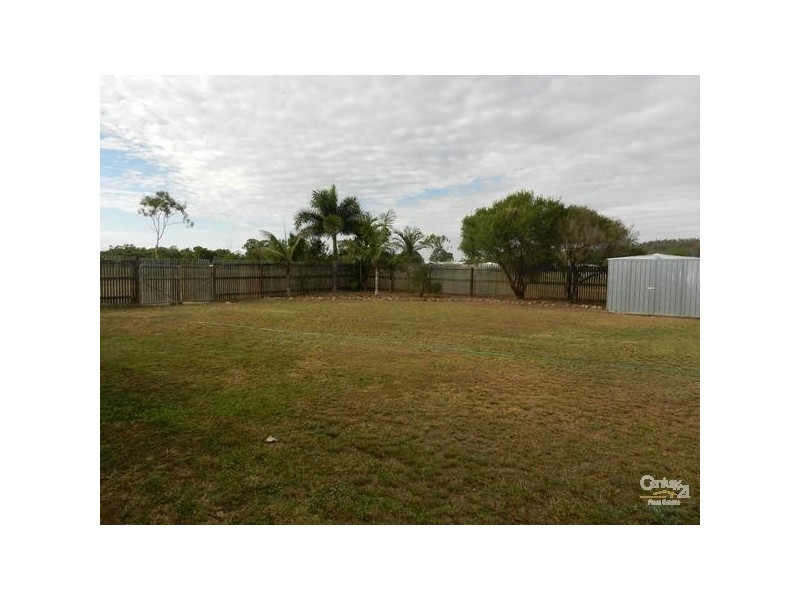 28 Gatwick Street, Burdell QLD 4818