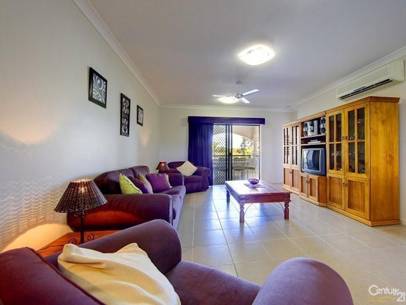 U9/38 Percy Street, West End QLD 4810