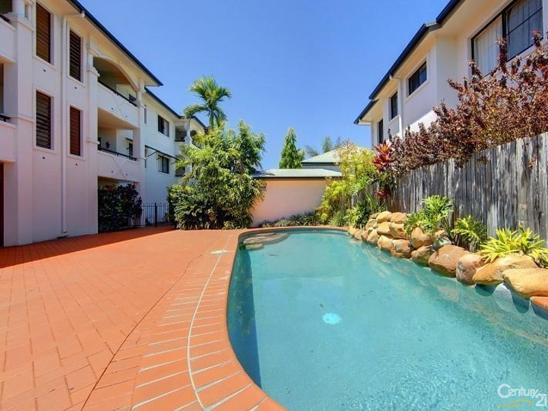 U9/38 Percy Street, West End QLD 4810