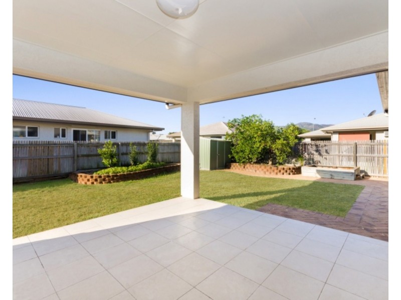 14 Firetail Pocket, Kelso QLD 4815