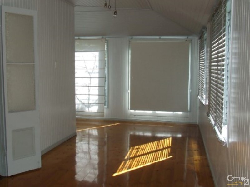 19 Mango Avenue, Mundingburra QLD 4812