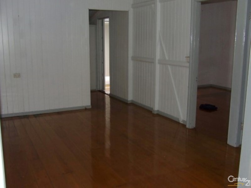 19 Mango Avenue, Mundingburra QLD 4812