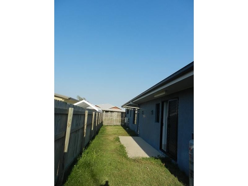 Mount Louisa QLD 4814