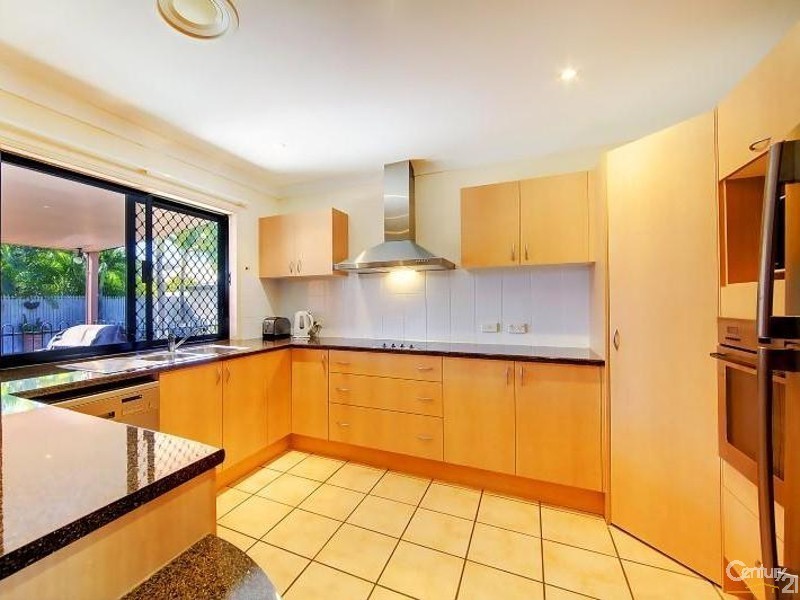27 Porter Avenue, Kirwan QLD 4817
