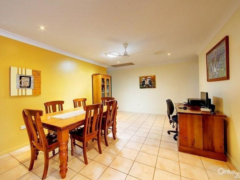 27 Porter Avenue, Kirwan QLD 4817