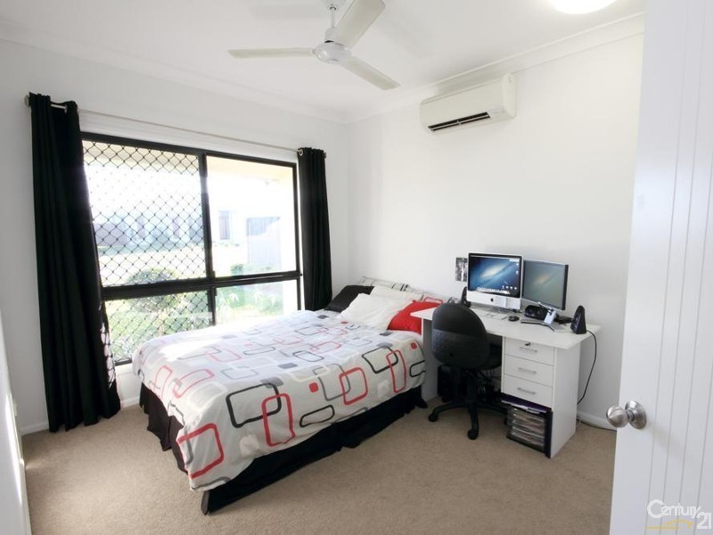 121 Goicoechea Drive, Bushland Beach QLD 4818