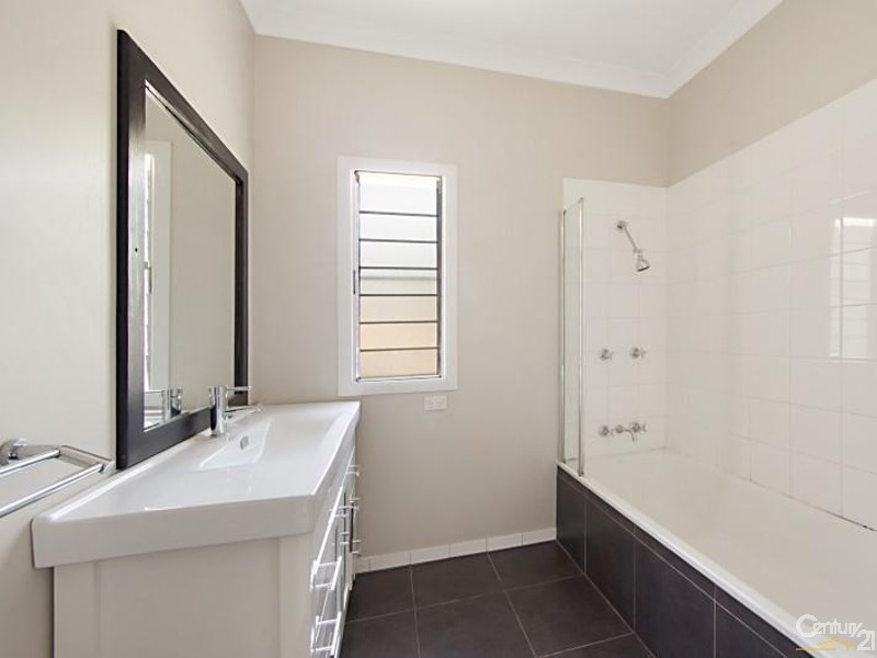 17 Mason Street, Currajong QLD 4812