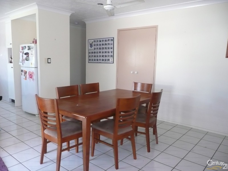 37 Wayne Street, Kelso QLD 4815