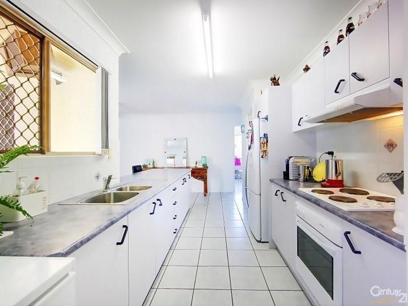 26 Seldon Place, Kirwan QLD 4817