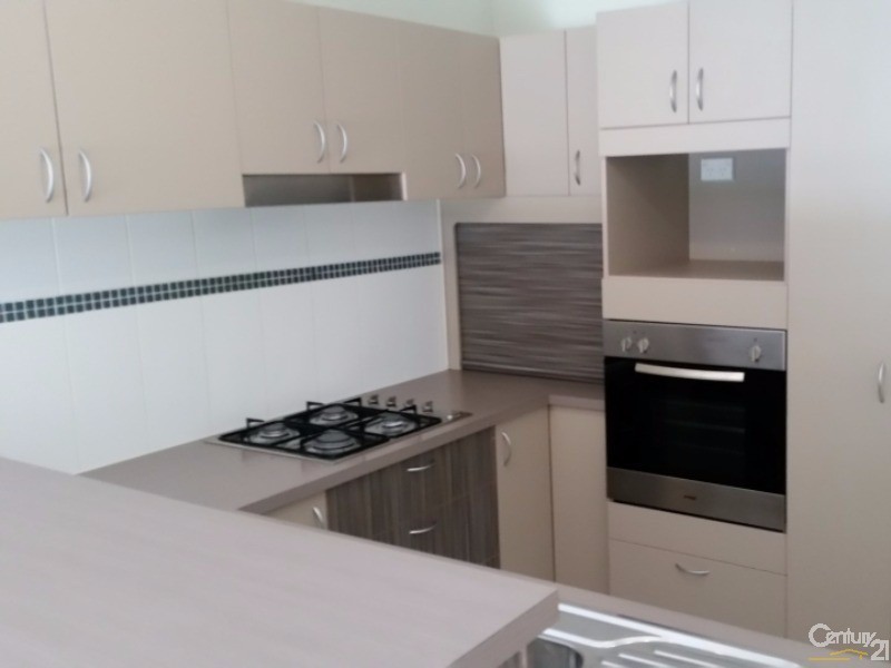 15 Laurie Motti Parade, Kirwan QLD 4817