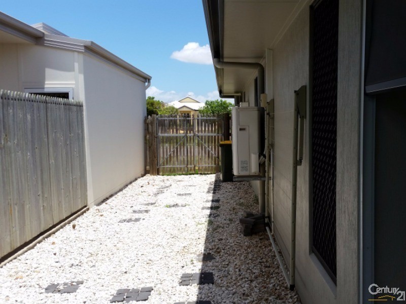 15 Laurie Motti Parade, Kirwan QLD 4817