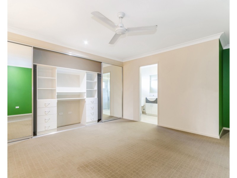 74 Franklin Drive, Mount Louisa QLD 4814