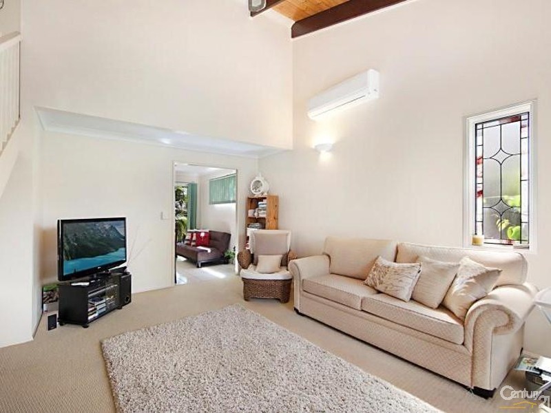 3/37  Albury Street, Pimlico QLD 4812