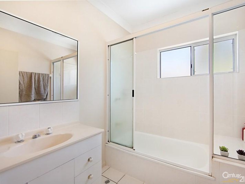 3/37  Albury Street, Pimlico QLD 4812