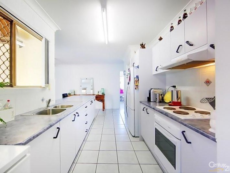 26 Seldon Place, Kirwan QLD 4817