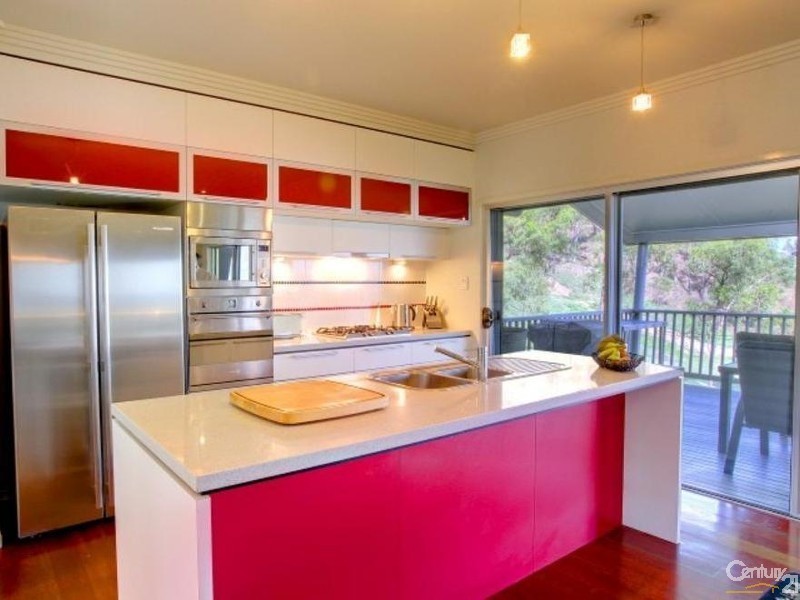 11 Kosciusko Way, Mount Louisa QLD 4814