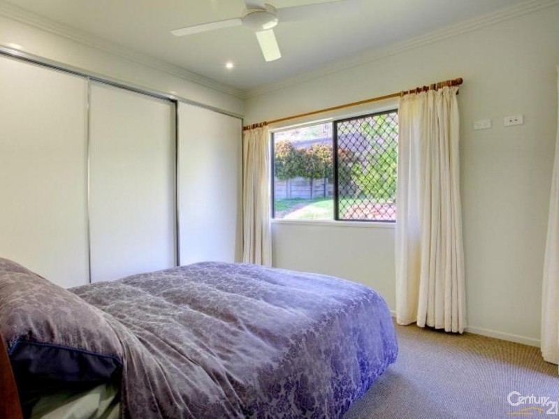 11 Kosciusko Way, Mount Louisa QLD 4814