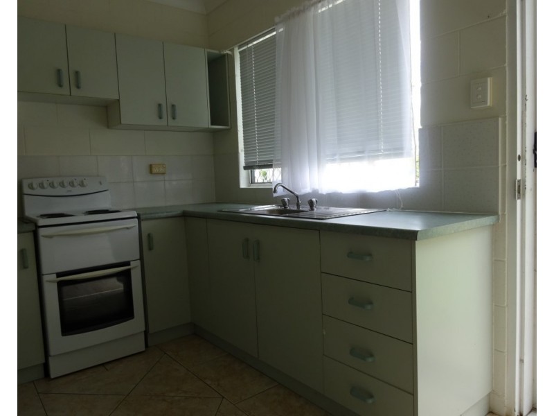 10/36 Henry Street, West End QLD 4810