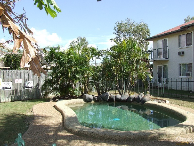 10/36 Henry Street, West End QLD 4810