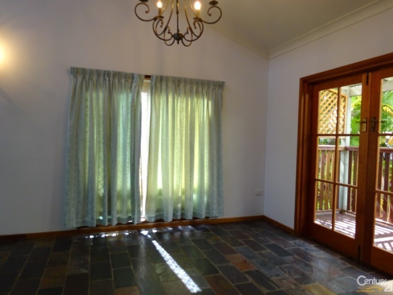 10 Picton Court, Cranbrook QLD 4814