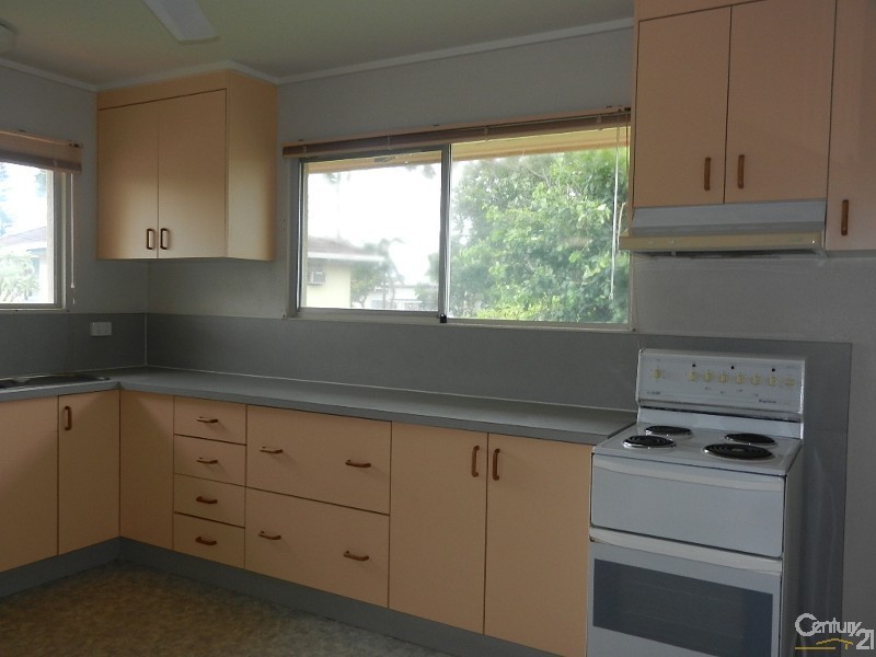 4 Hall Court, Aitkenvale QLD 4814