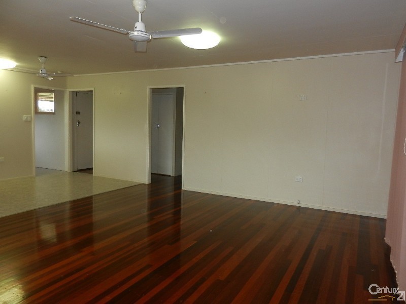 4 Hall Court, Aitkenvale QLD 4814