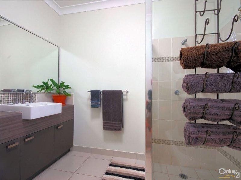 2 Woodhen Court, Bohle Plains QLD 4817