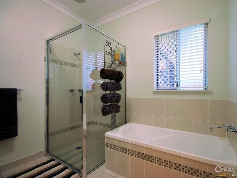 2 Woodhen Court, Bohle Plains QLD 4817