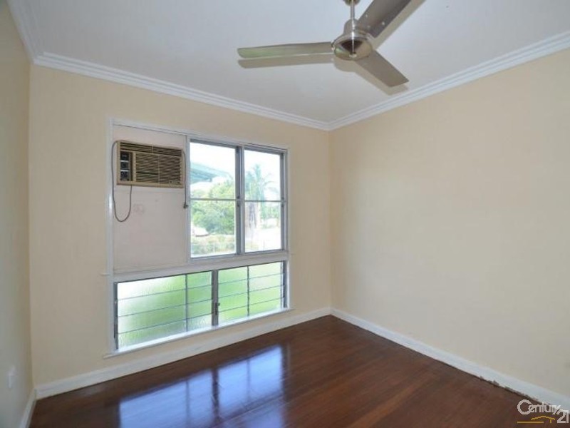 11 Daniels Street, Vincent QLD 4814