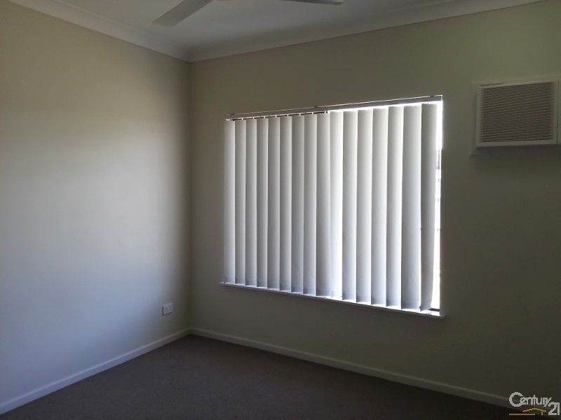 30 Currawinya Court, Bushland Beach QLD 4818