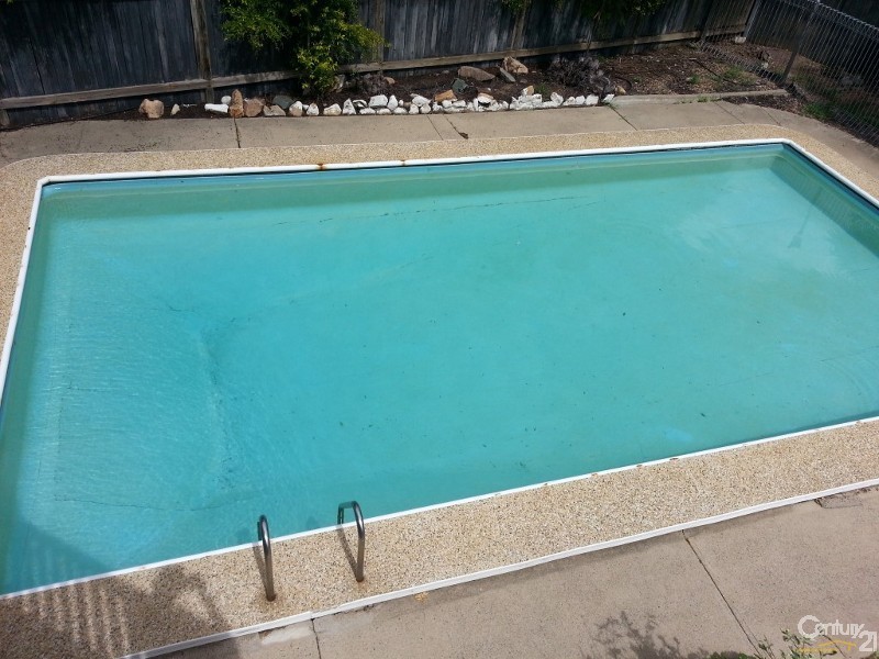 8 Hammond Way, Kelso QLD 4815