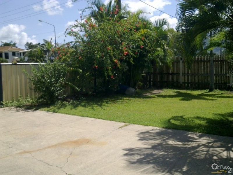 8 Hammond Way, Kelso QLD 4815