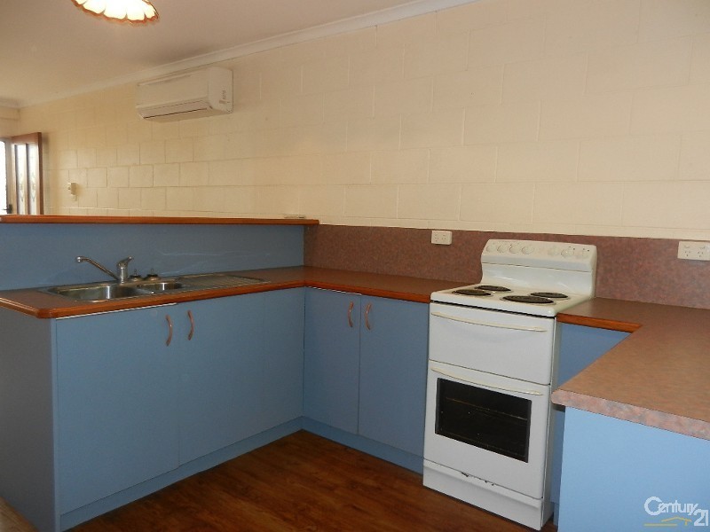 4/20 Carmody Street, Hermit Park QLD 4812