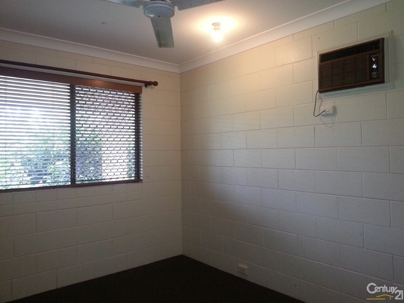 8 Cali Court, Mount Low QLD 4818