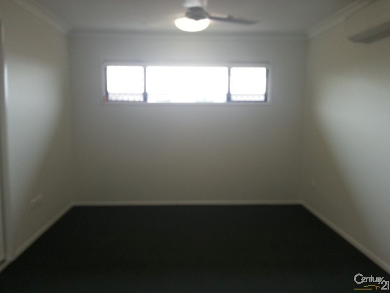 16 Greenbank Pocket, Idalia QLD 4811