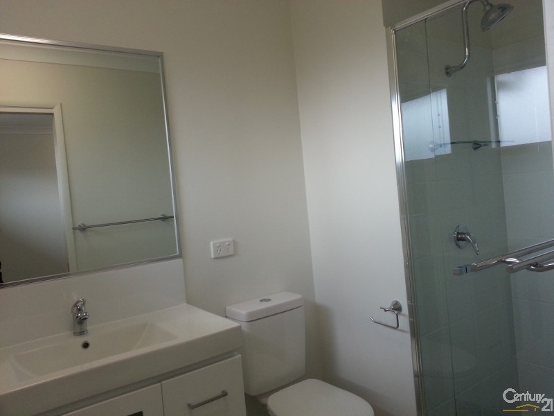 16 Greenbank Pocket, Idalia QLD 4811